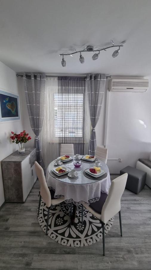Apartman Nikol Makarska Exteriör bild